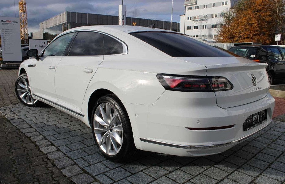 Volkswagen Arteon 2.0 TDI DSG Elegance - Assistenz*HeadUp*Navi!!!