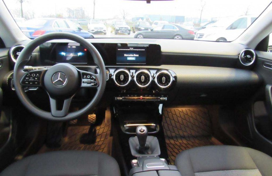 Mercedes-Benz CLA 180 d SB MBUX+AHK+LED+SHZ+PDC+Klima+16