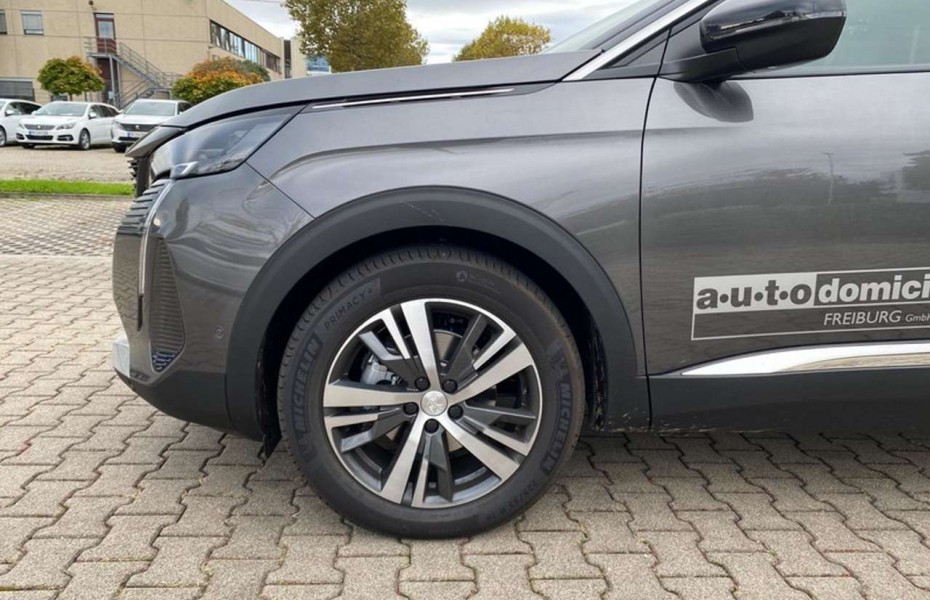 Peugeot 5008 PureTech 130 EAT8 Stop & Start Allure Pack*SHZ*...