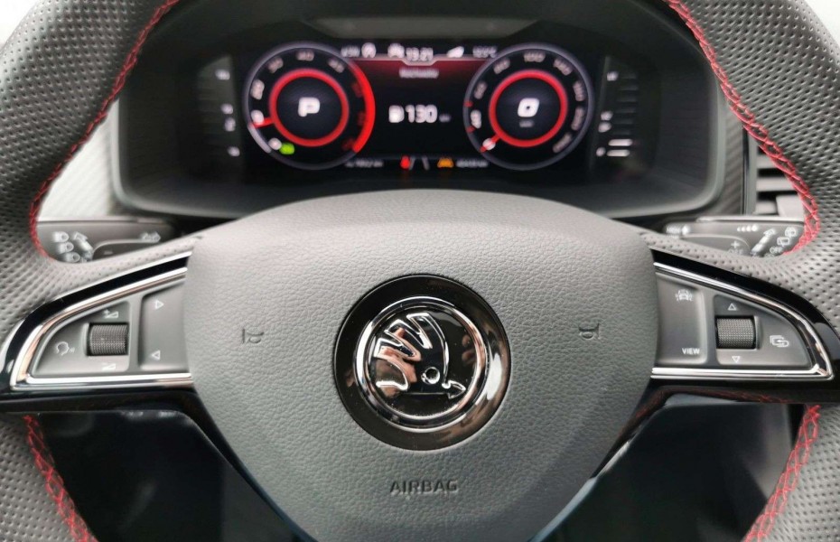 Škoda Kodiaq RS 4x4 KESSY AHK PANORAMADACH