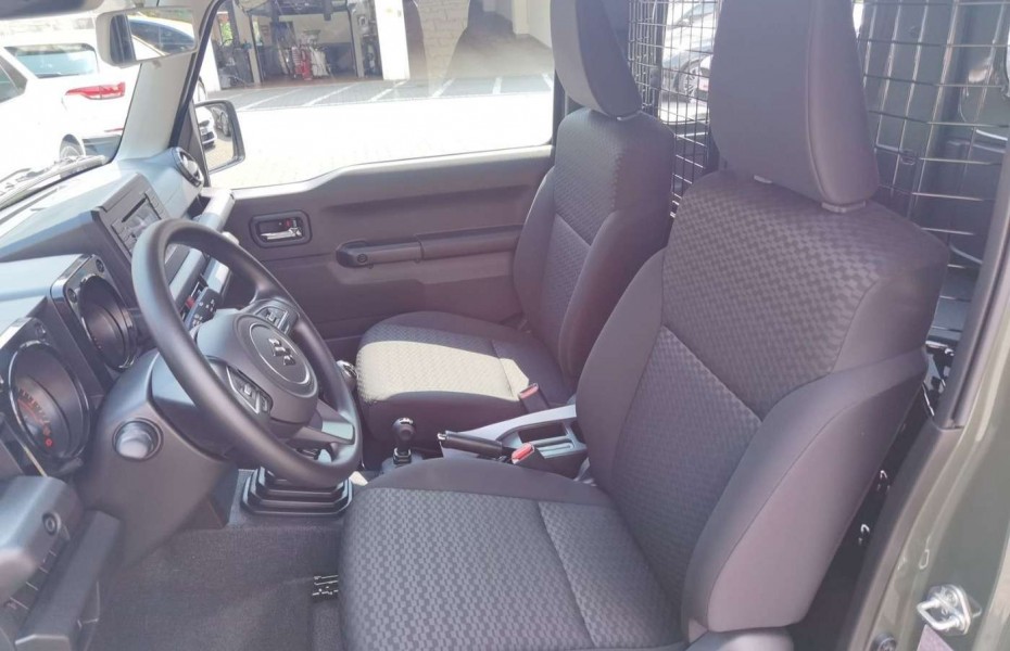 Suzuki Jimny 1.5 COMFORT NFZ KURZFRISTIG VERFÜGBAR