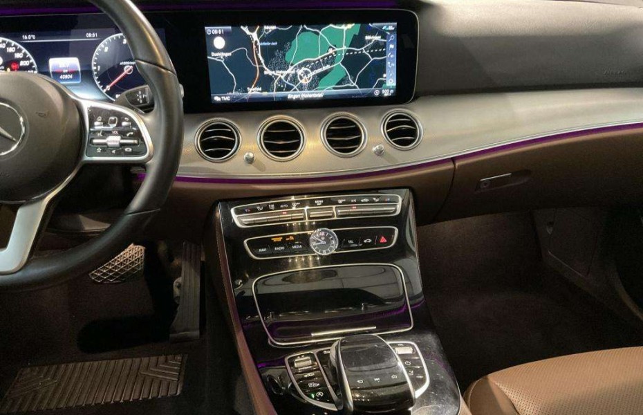 Mercedes-Benz Třídy E 400d 4M T Avantgarde,COMAND,LED,PDC,Kamera