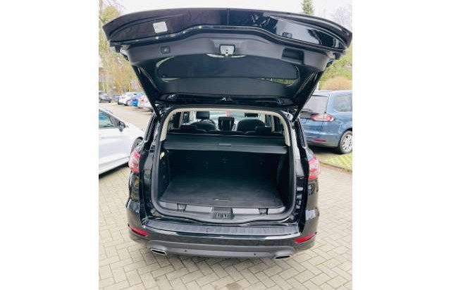 Ford S-MAX Titanium AWD Leder LED Navi Keyless Kurvenlicht e-