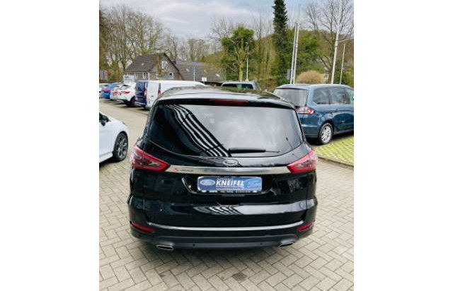 Ford S-MAX Titanium AWD Leder LED Navi Keyless Kurvenlicht e-