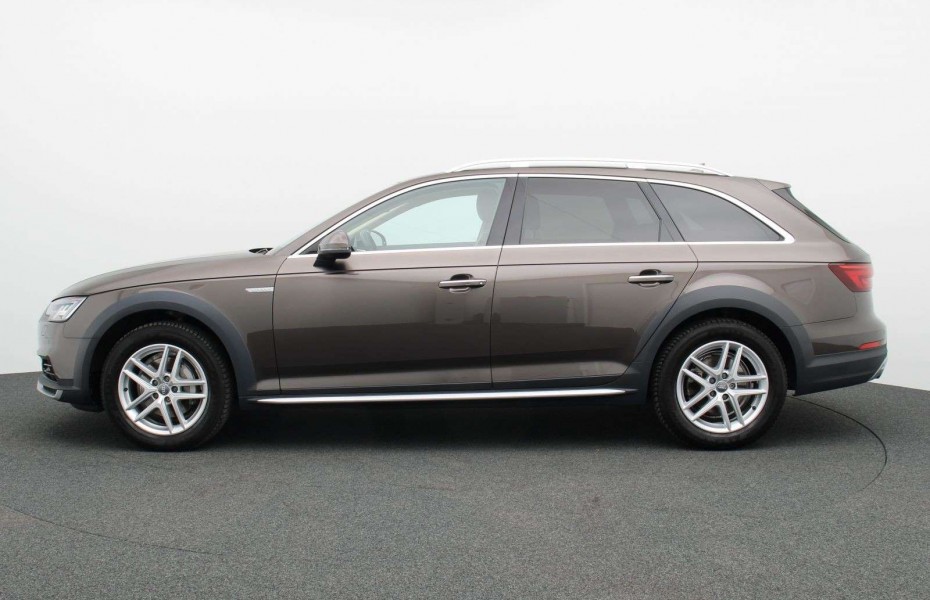 Audi A4 Allroad Quattro 2.0 TDI S-tronic / Matrix