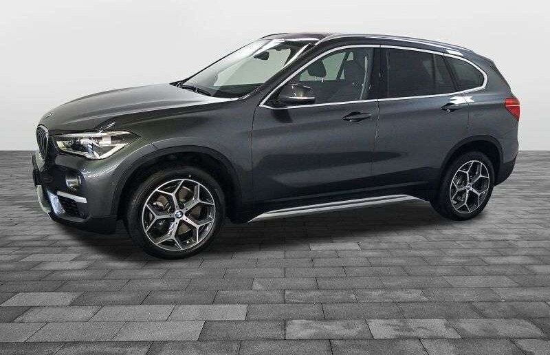 BMW X1 sDrive20i xLine  NAVI.SPORTSITZE.PARKASSIST