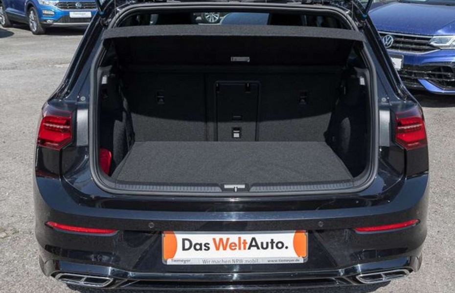 Volkswagen Golf 2.0 TDI DSG TOP R-LINE NAVI AHK PANO STANDHZG