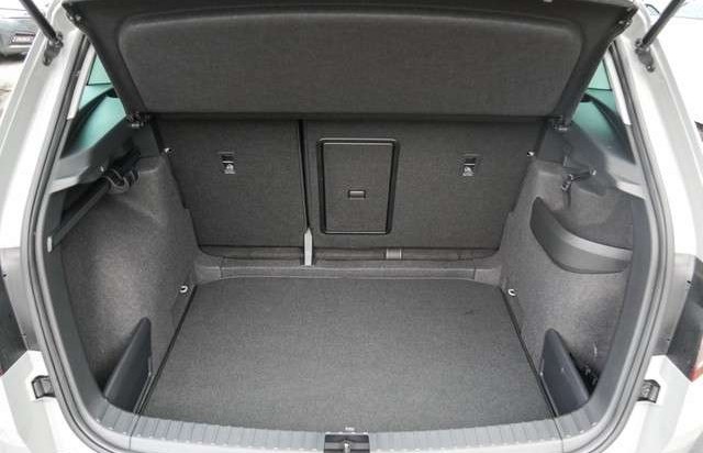 Škoda Karoq 1.0TSI CLEVER NAV LED SHZ PDC 5JGar