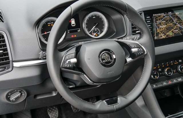 Škoda Karoq 1.0TSI CLEVER NAV LED SHZ PDC 5JGar