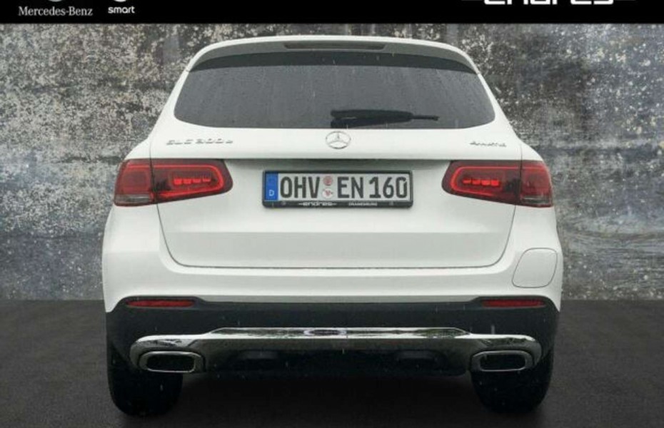 Mercedes-Benz GLC 300 e 4M +MULTIBEAM+AMG LINE+BURMESTER+AHK+