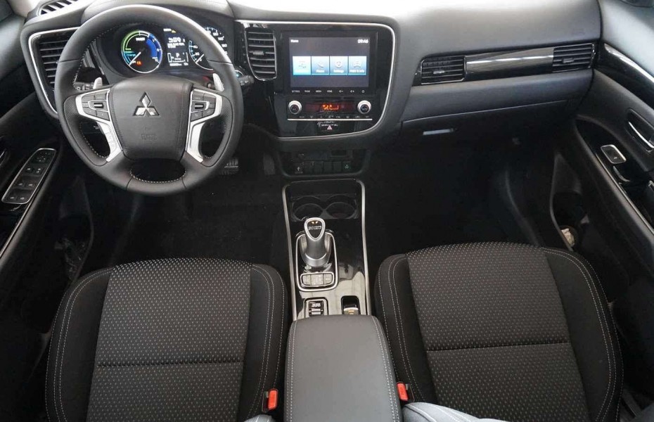 Mitsubishi Outlander Plug-In Hybrid MJ20 KAMERA/SHZG