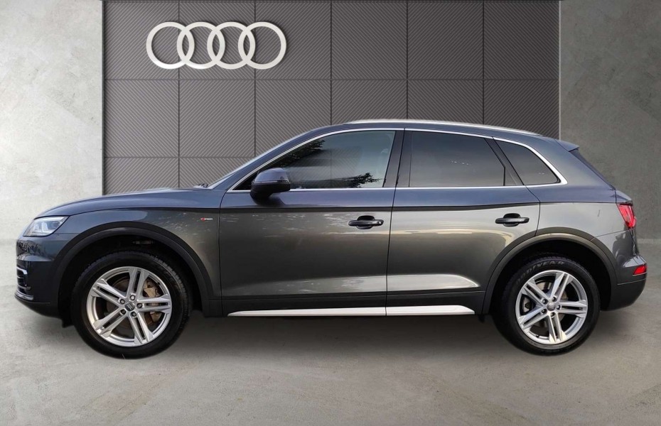 Audi Q5 2.0 TDI qu. S line S t.  PANO NAV+ AHK HuD