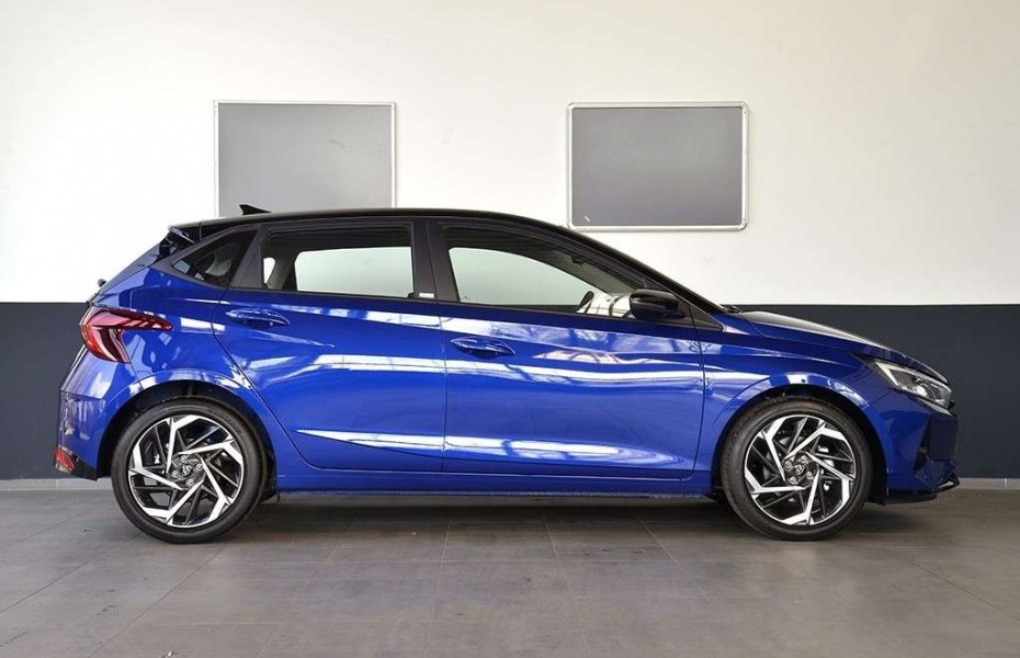 Hyundai i20 NEW 1.0 T-GDi INTRO Navi Pluspaket Dachlack