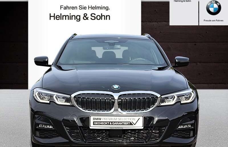 BMW Řada 3 330 d M Sport HeadUp HiFi  DigiTacho Sportlenkung Pano