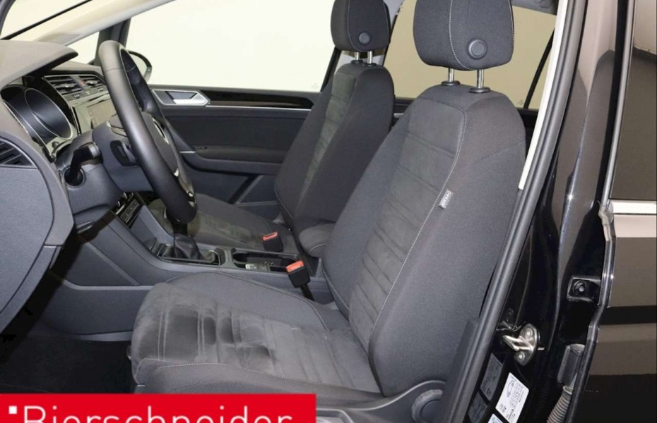 Volkswagen Touran 2.0 TDI DSG Highline 7-S. AHK 4-J-GAR. ACC EL.KLAP