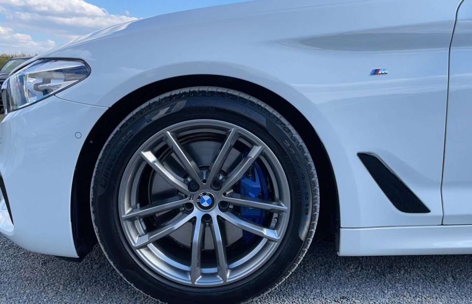 BMW Řada 5 d A Tour. M Sportpaket,M Sportbremse,AHK Navi Prof