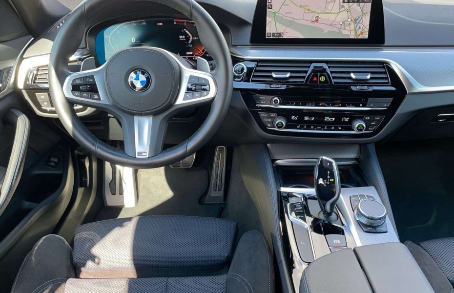 BMW Řada 5 d A Tour. M Sportpaket,M Sportbremse,AHK Navi Prof