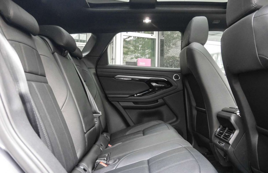 Land Rover Range Rover Evoque D200 AWD R-Dynamic SE UPE 72.636,-