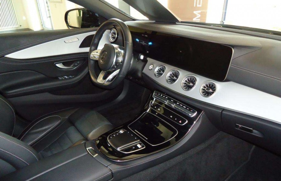 Mercedes-Benz CLS 220d AMG Multibeam Distro 20