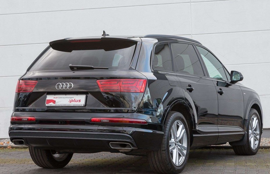 Audi Q7 45 TDI Q 2x S-LINE LM20 STANDHZG OPTIK-SCHWAR