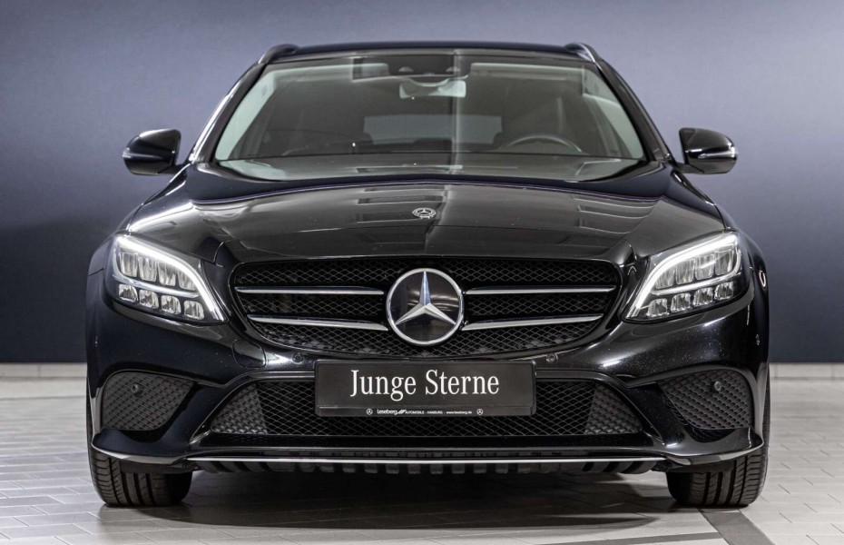 Mercedes-Benz Třídy C d T Avantgarde/9G/LED/Pano/Navi/Burmester® SHD