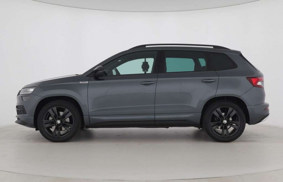Škoda Karoq 1.5 TSI DSG 4x4 Sportline Navi/LED/Pano