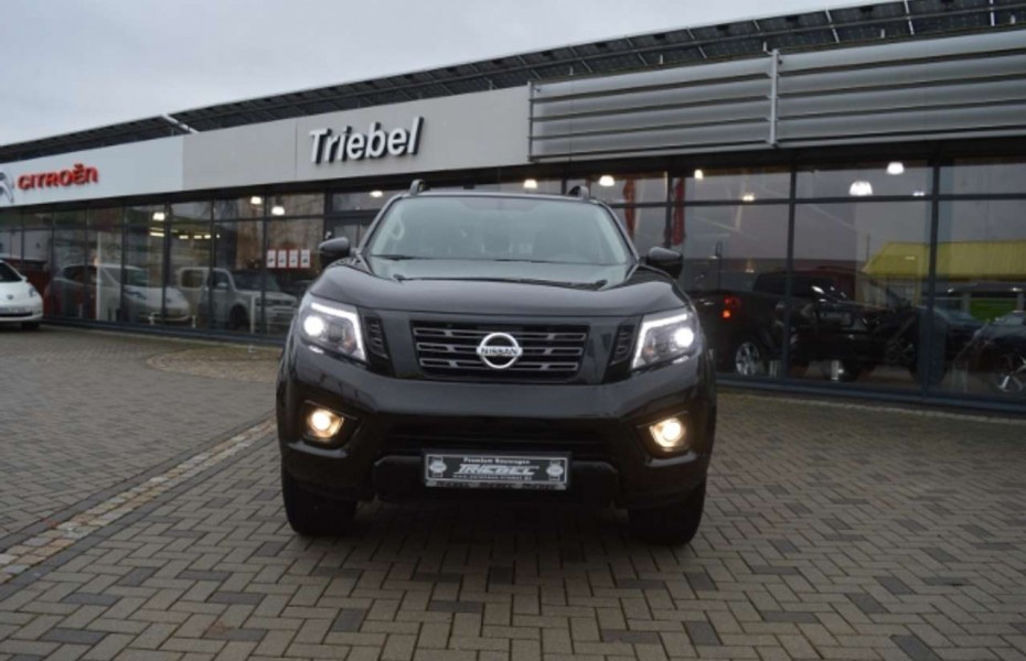 Nissan Navara N-GUARD DC 4 X 4 2,3 dCi *PGD* *LED* *NAVI* TEILLE