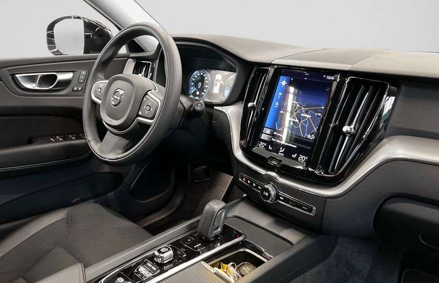 Volvo XC60 B4 AWD Momentum-Pro Aut PilotAssist BLIS AHK