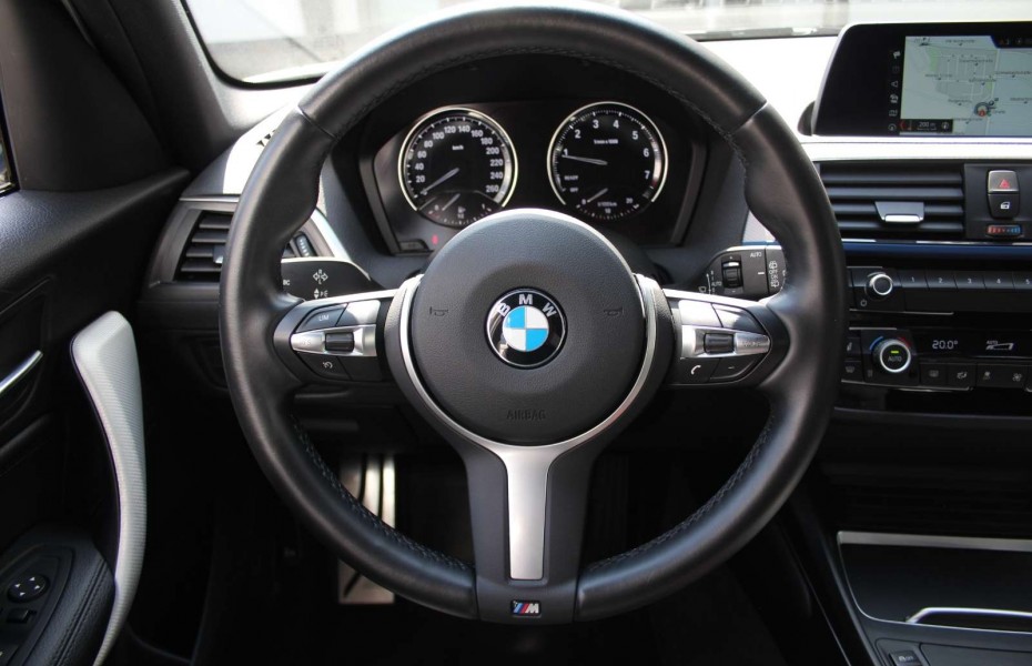 BMW Řada 1 120i M-Sport LED Navi