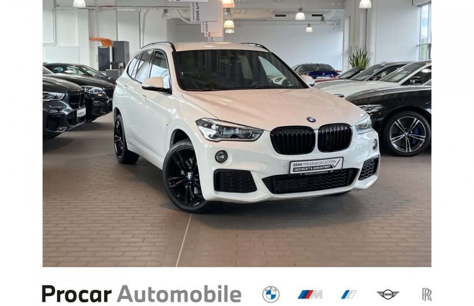 BMW X1 sDrive20i M-Sport Harman/K. 19Zoll HeadUp LED