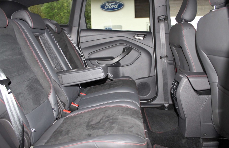 Ford Kuga ST-Line 4x4 Aut. Touch,Xenon,el. Klappe,WinPak,PDC