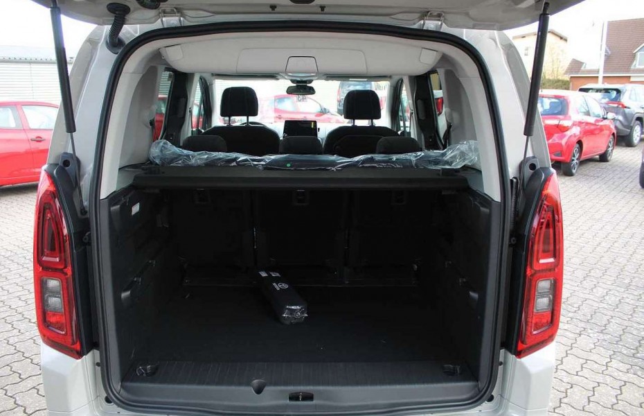 Toyota ProAce City Verso 1.5 D-4D L1 Panoramadach, Kamera