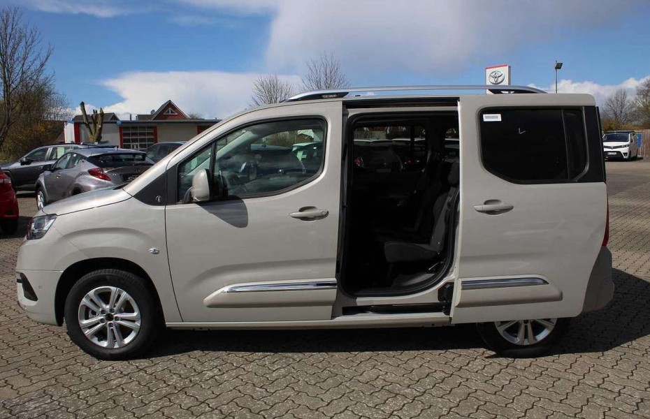 Toyota ProAce City Verso 1.5 D-4D L1 Panoramadach, Kamera