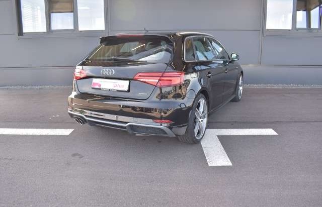 Audi A3 2.0 TFSI S-Line Navi Leder Xenon Kl