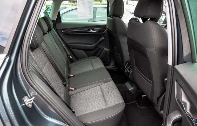 Škoda Karoq 1.5 TSI Style NAVI AHK KAMERA ACC