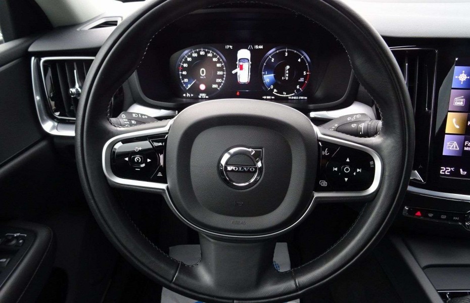 Volvo V60 D4 Momentum Pro IntelliSafe/Sitzheizung/BLIS