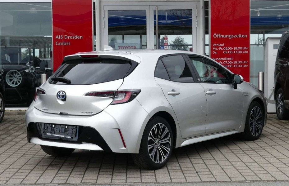 Toyota Corolla 1.8 Hybrid Team D Navi DAB Kamera