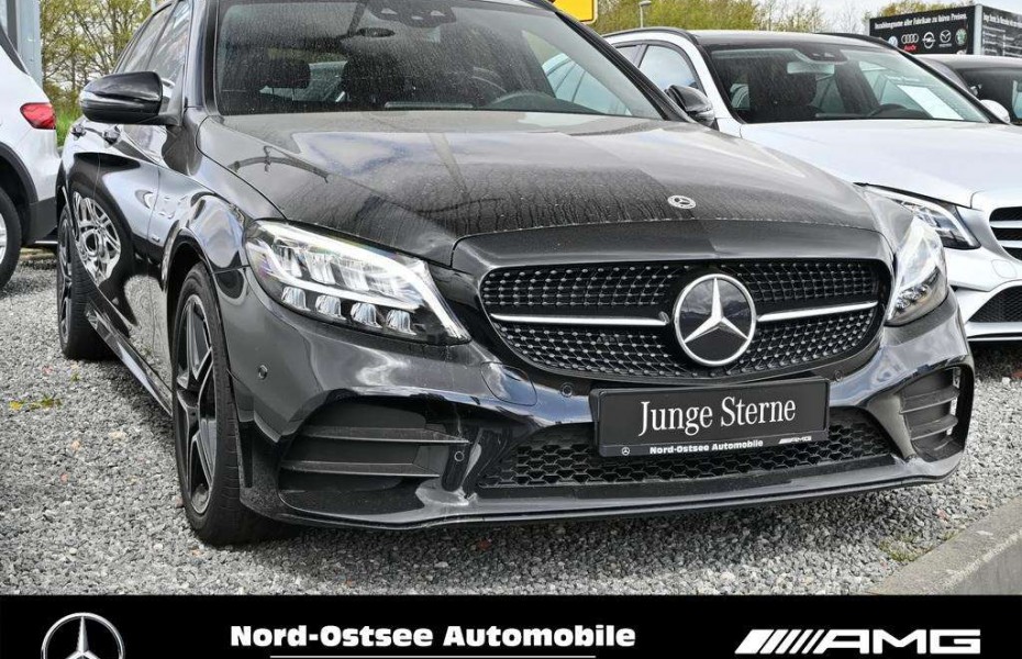 Mercedes-Benz Třídy C T d AMG Navi AHK Distro LED Night Kamera