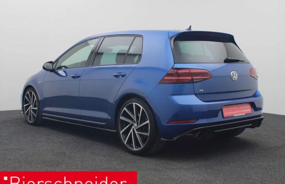 Volkswagen Golf VII 2.0 TSI DSG 4Mo. R AKRAPOVIC 19 PANO NAVI-PRO