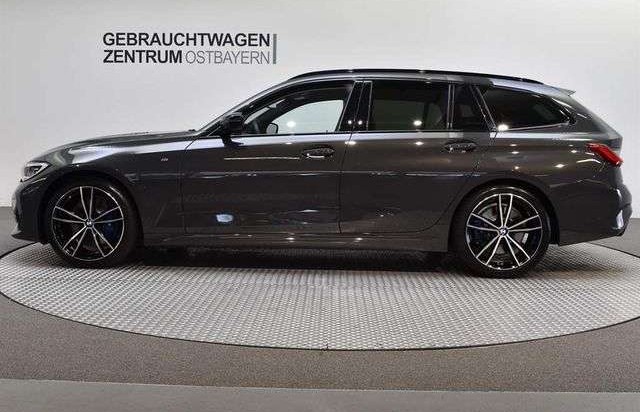 BMW Řada 3 320 330d Touring Aut. M Sport JaWa+Gestik+Pano+Laser