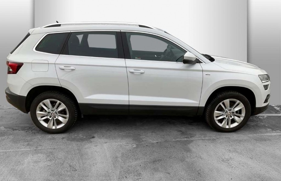 Škoda Karoq Drive 125 2.0 TDI LED Navi ACC Rückfahrkam. El. He