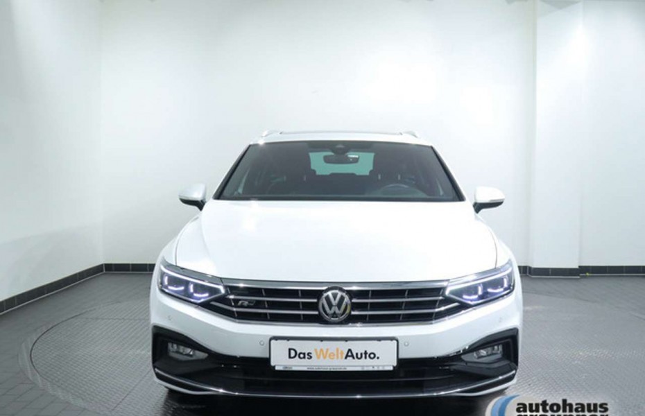 Volkswagen Passat 2.0 TDI R-Line AHK HUD STANDHZ