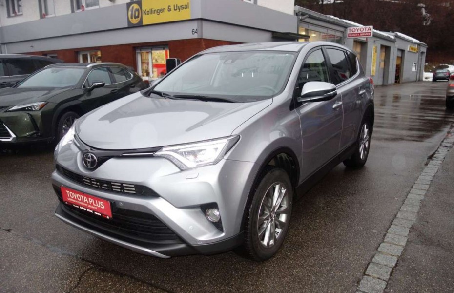 Toyota RAV4 2.0 4x4 Start&Stop Team Deutschland NAVI AHK