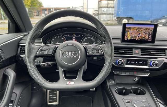 Audi A4 Avant 40 TFSI S-Line - LED Navi PDC Bluetooth