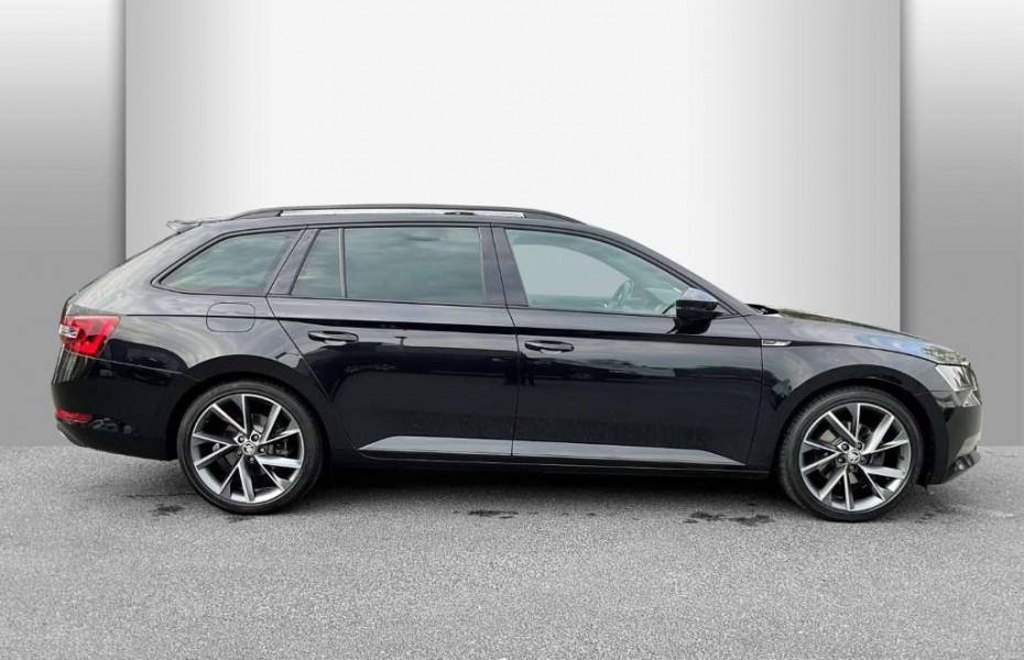 Škoda Superb 2.0 TDI SportLine 4x4 DSG Navi Key Taž AdTemp