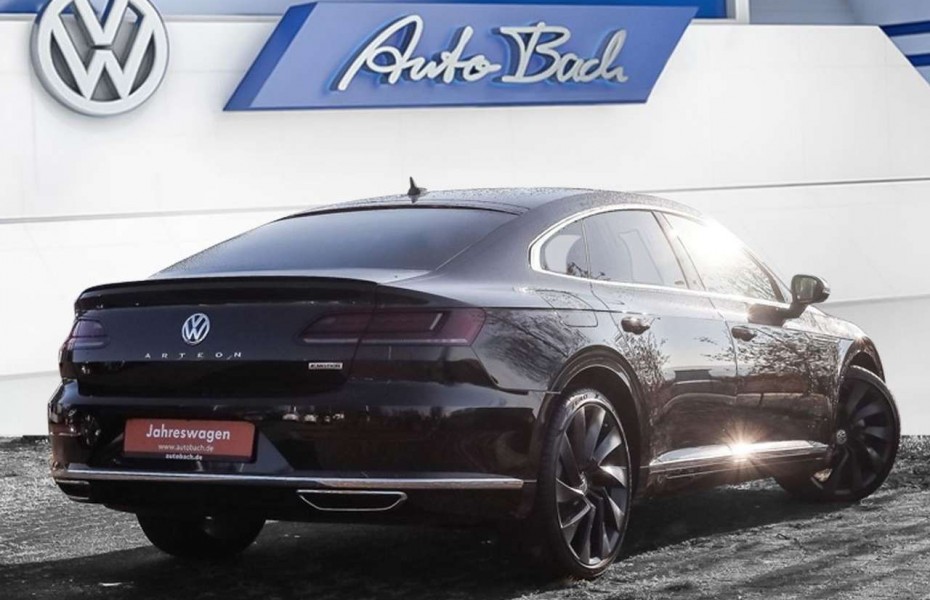 Volkswagen Arteon R-Line 2.0 TDI 4Motion DSG Navi LED Panor