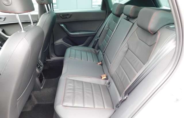 SEAT Ateca FR 4Drive 2.0 TSI LED+Navi+PANO+e-Sitze+ACC+Rückfa