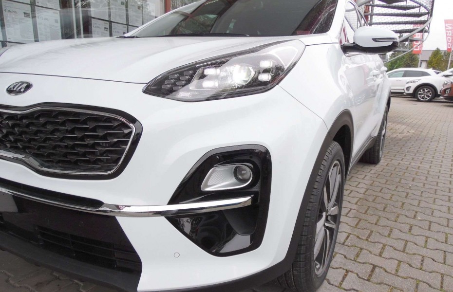 Kia Sportage 1.6 CRDi Spirit AWD TOP Aut Pano Kam LED AdTemp Navi