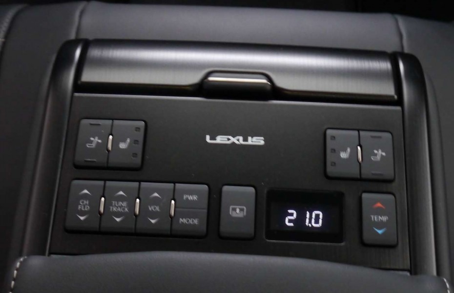 Lexus ES 300h Luxury Line HeadUp 360 LED Navi