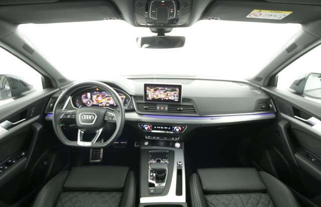 Audi SQ5 TFSI quattro S TRON NAV LED VIRTUELL B&O